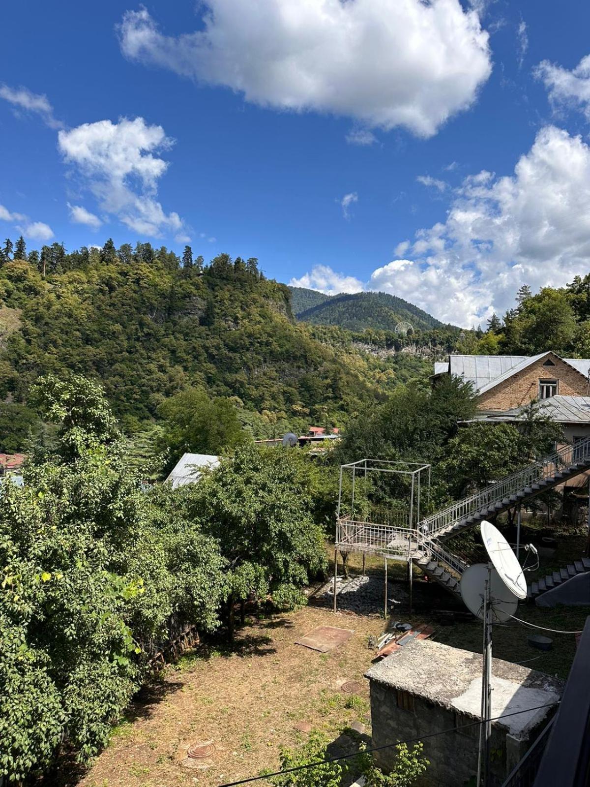 Chanko Hotel Borjomi ภายนอก รูปภาพ
