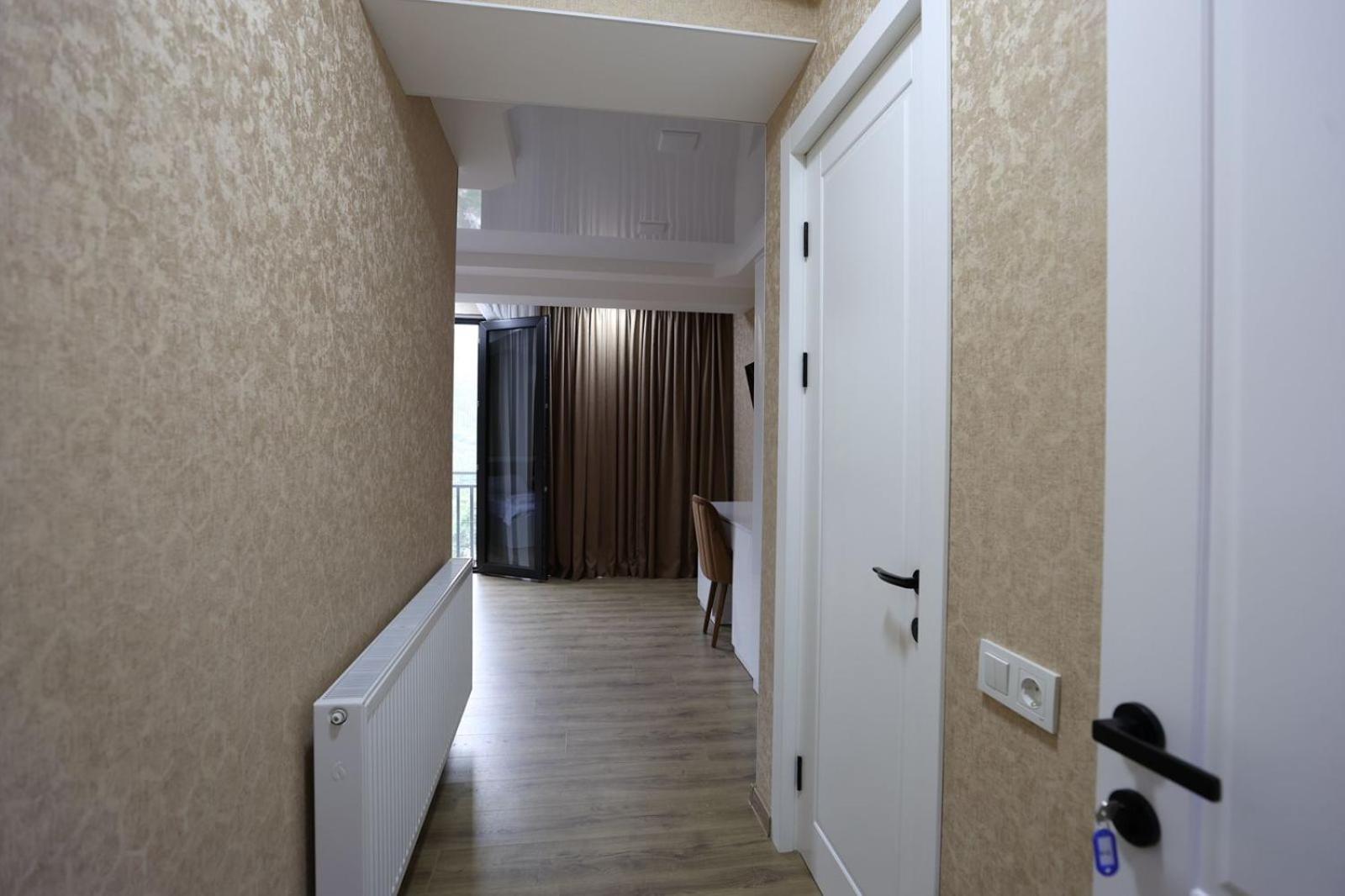 Chanko Hotel Borjomi ภายนอก รูปภาพ