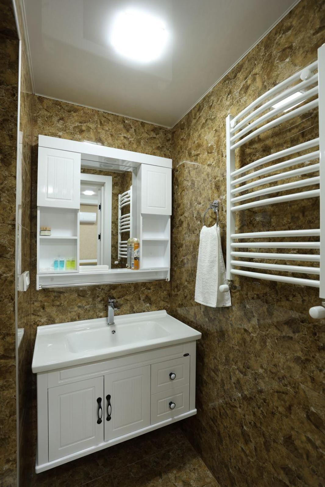 Chanko Hotel Borjomi ภายนอก รูปภาพ
